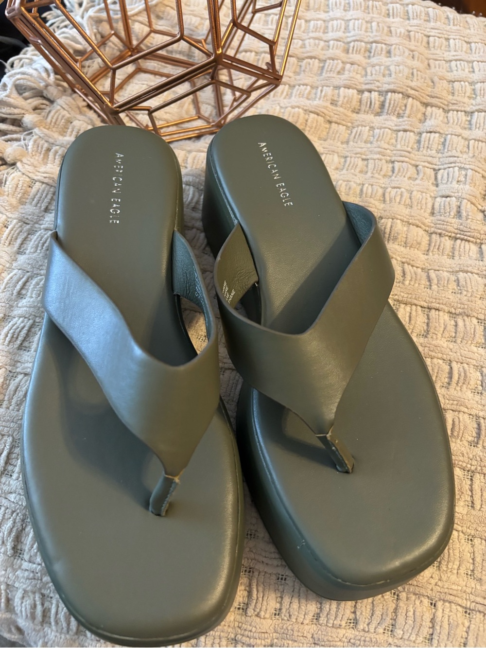 American Eagle Outfitters Olive Platform Thong Sandals